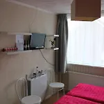 Bed & Breakfast Kerstins 3*